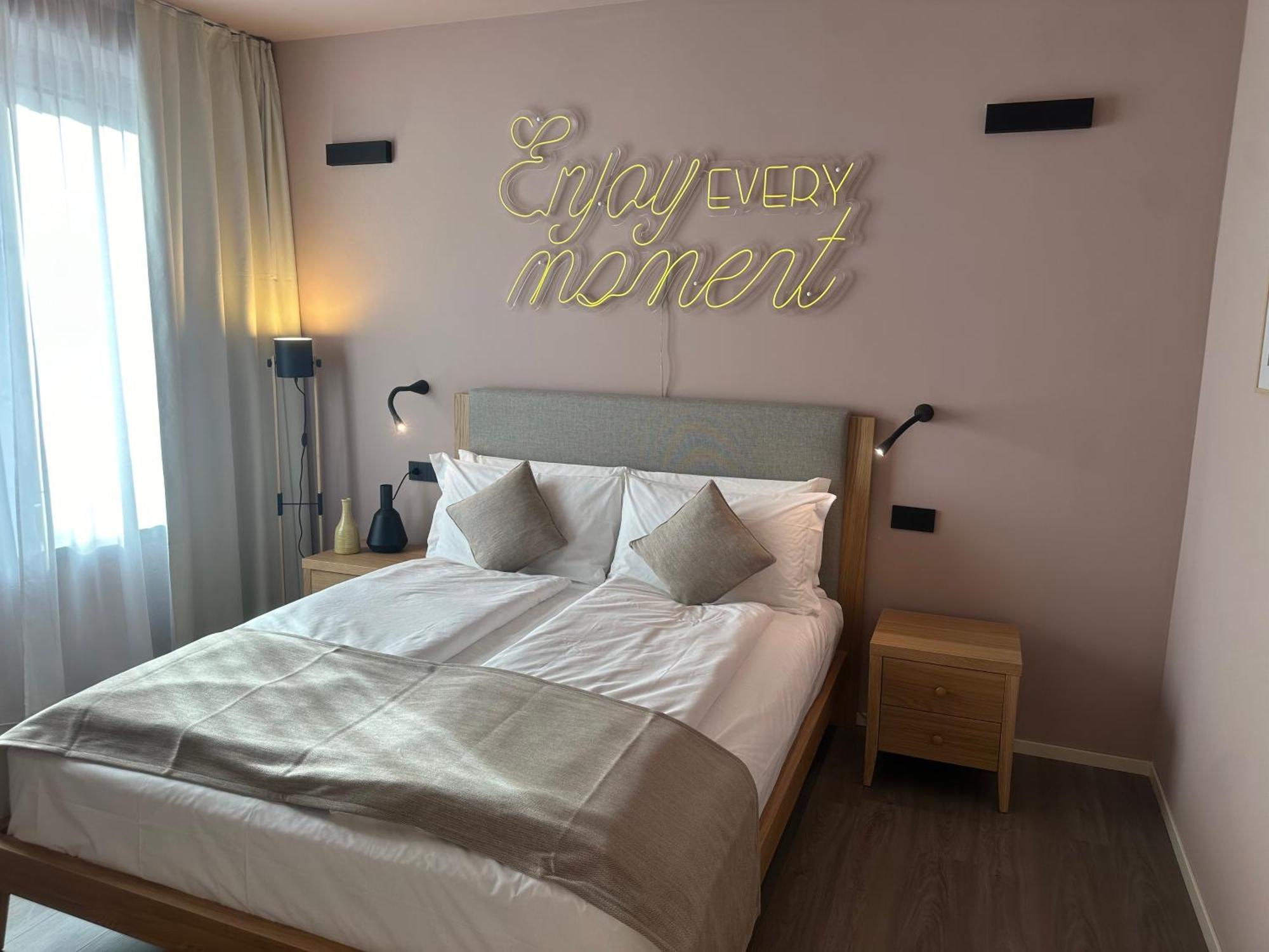 Terra Hotel Boutique Tirano Exteriér fotografie