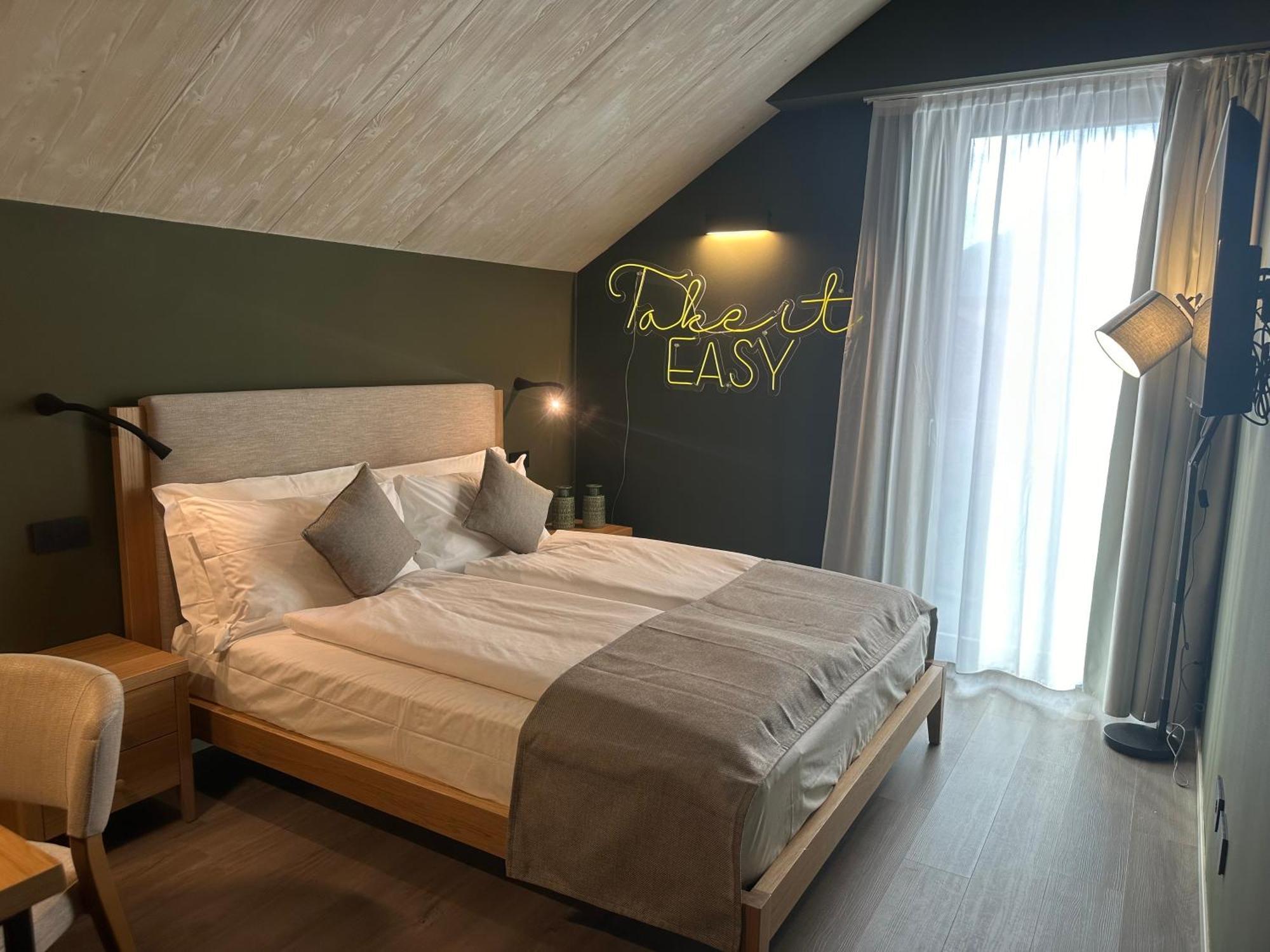 Terra Hotel Boutique Tirano Exteriér fotografie